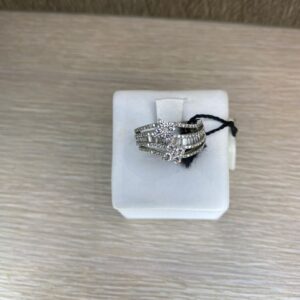 ANELLO BIBIGì IN ORO BIANCO 18KT 750 DIAMANTI A BAGUETTE,DIAMANTI A FIORE